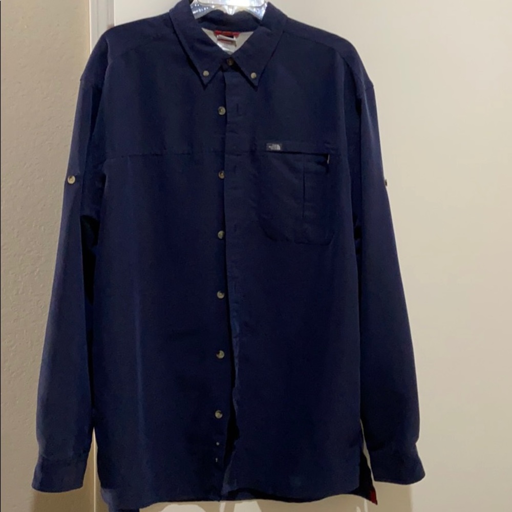 Men’s North Face Button Down Shirt sz LG